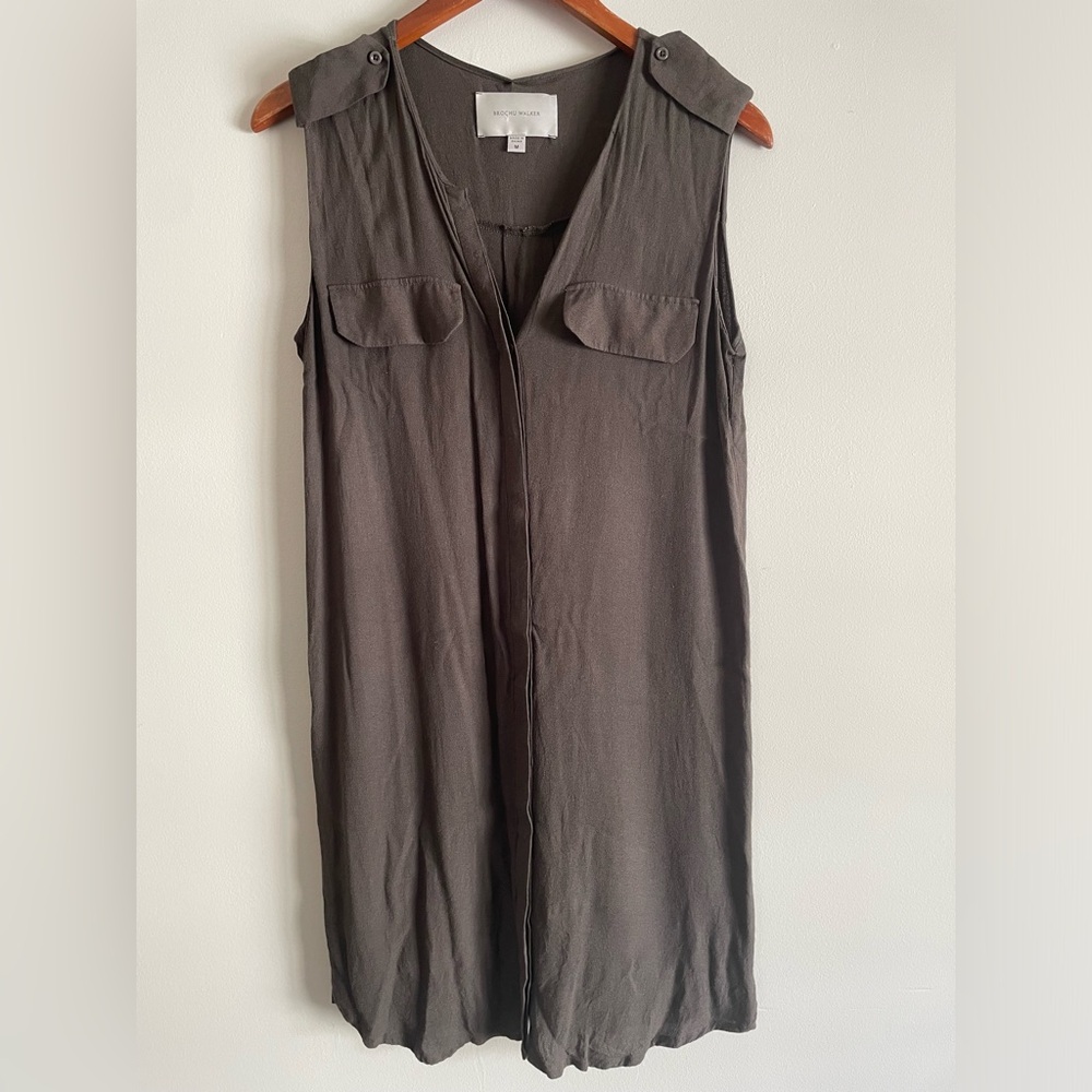 Brochu Walker Sz M Sleeveless Utility Dress Epaulette Olive Green Hidden Buttons
